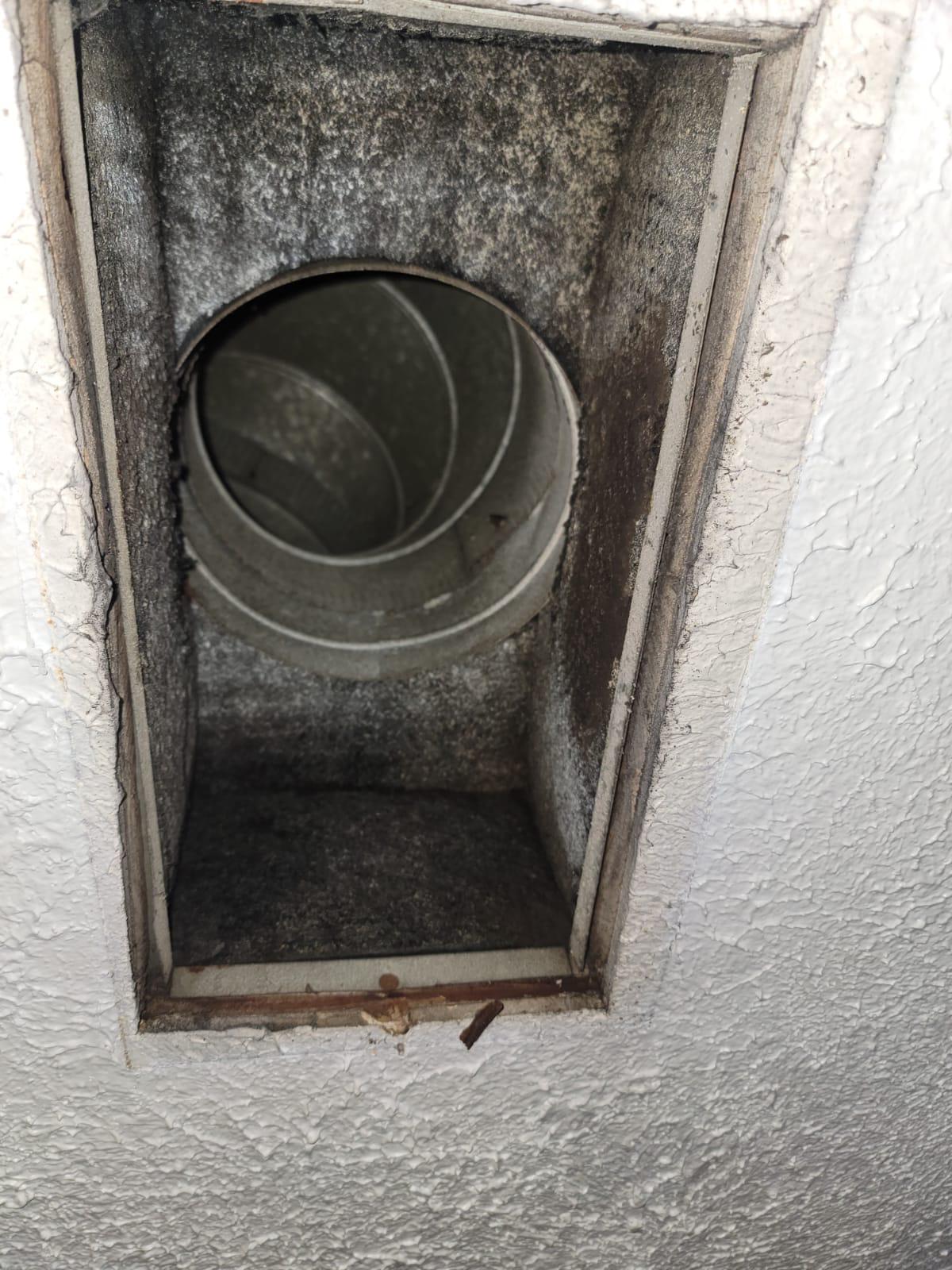 Commercial Duct Cleaning: When and Why You Need It